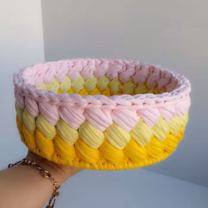 سبد بافتنی تریکو مدل گندمی کد Bascket-01