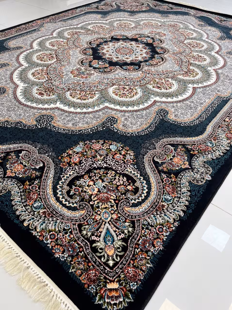 فرش ماشینی کاشان700شانه تراکم 2550صددرصد اکرولیکA