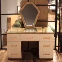 میز آرایش و آینه سفارشی اوتلت
