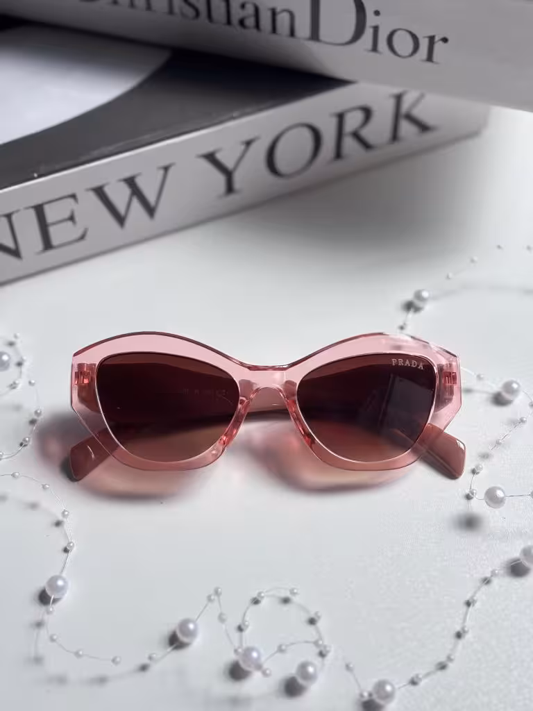 عینک آفتابی برند Prada زنانه ترندگلبهی یووی 400