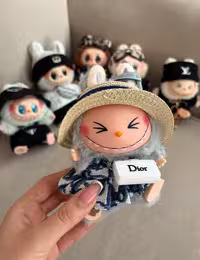 عروسک لبوبو لباس دار آبی Dior