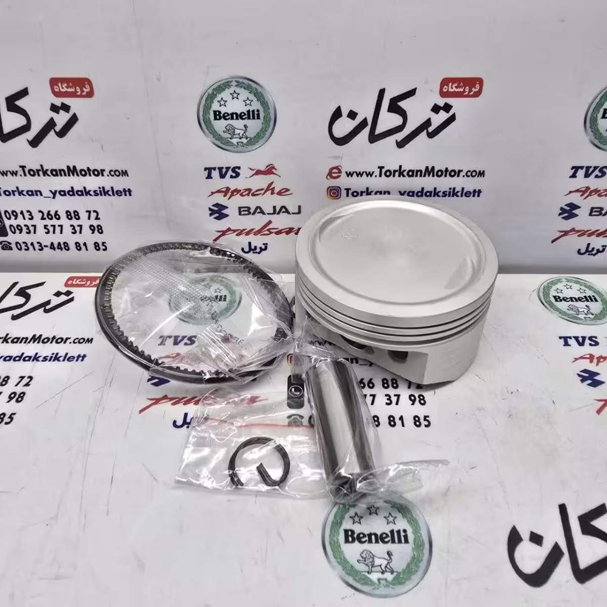 رینگ و پیستون ( پستان ) موتور مگلی 200 و تریل فلات و پرواز ( طرح CRF سی ار اف ) ( سایز 0/25 ) اصلی