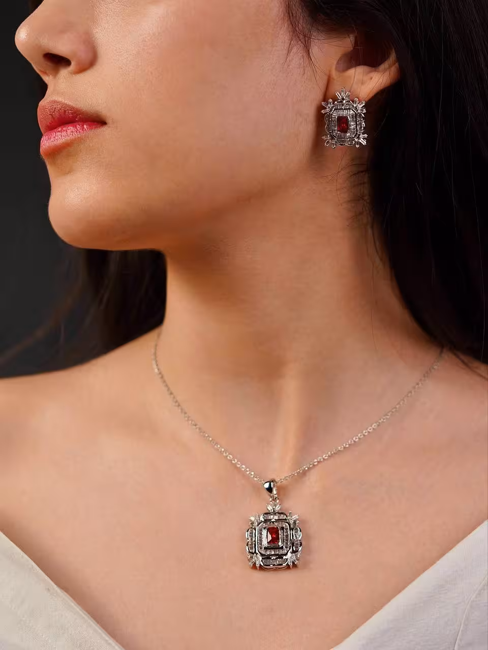 نیمست ایتالیایی با سنگ گارنت نقره جواهری کد 00325