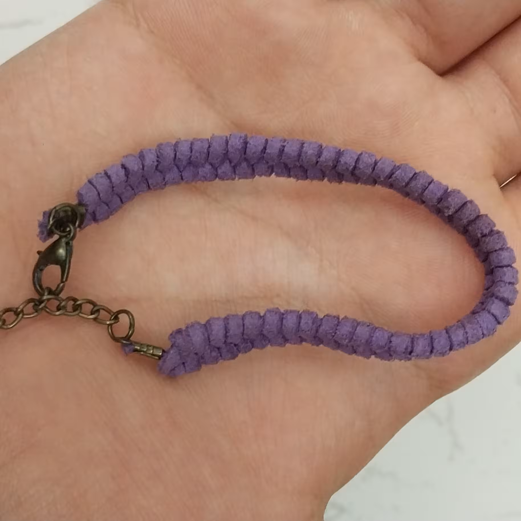 خرید و قیمت دستبند بافت با نخ صورتی   کد 12