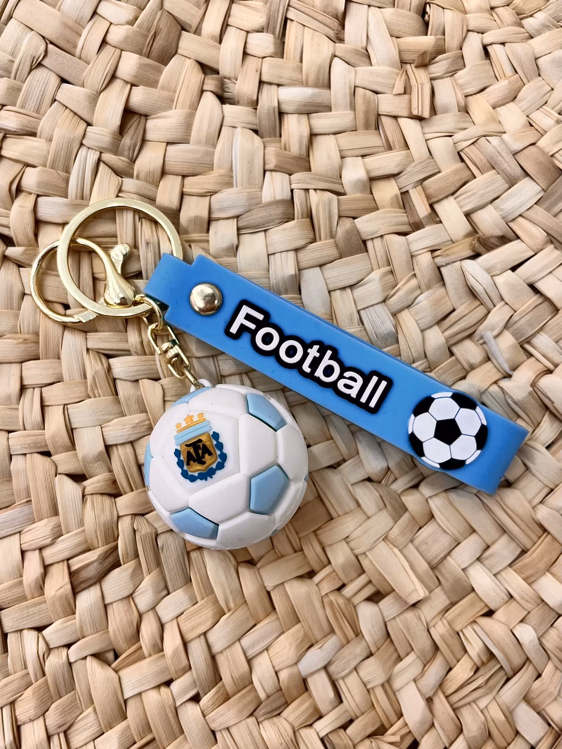 جاسوییچی طرح توپ فوتبال