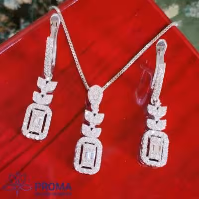 نیم ست نقره نگین دار مدل PRM18