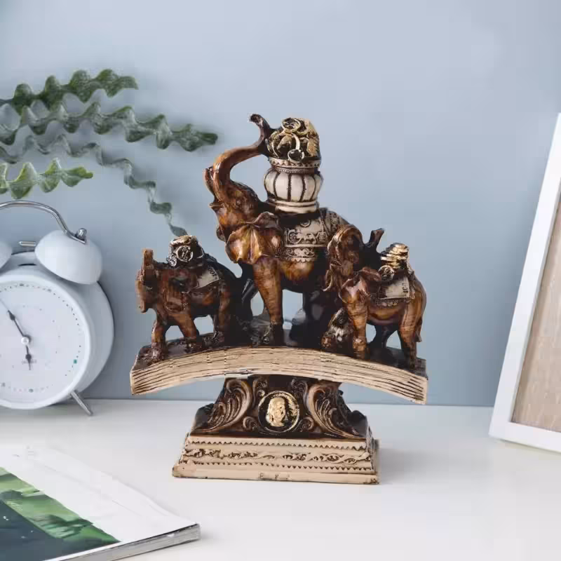 مجسمه دکوری فیل پایه دار