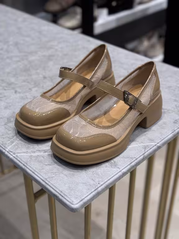 کفش مجلسی زنانه کوکو وارداتی پاشنه 5 سانت کد B531-1 رنگ خاکی سایز 37