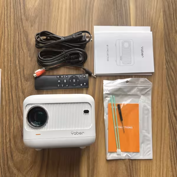 مینی ویدئو پروژکتور یابر مدل E1