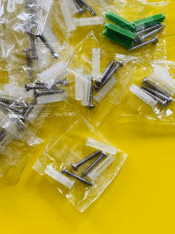 بسته 8 عددی پیچ و رولپلاک