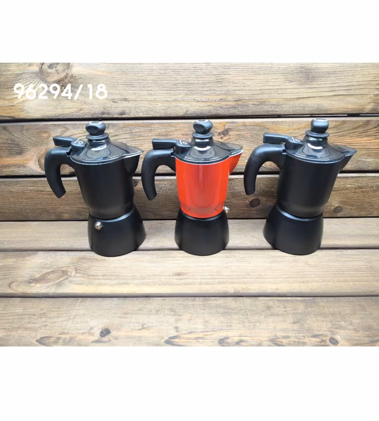 موکا کرم قرمز مشکی