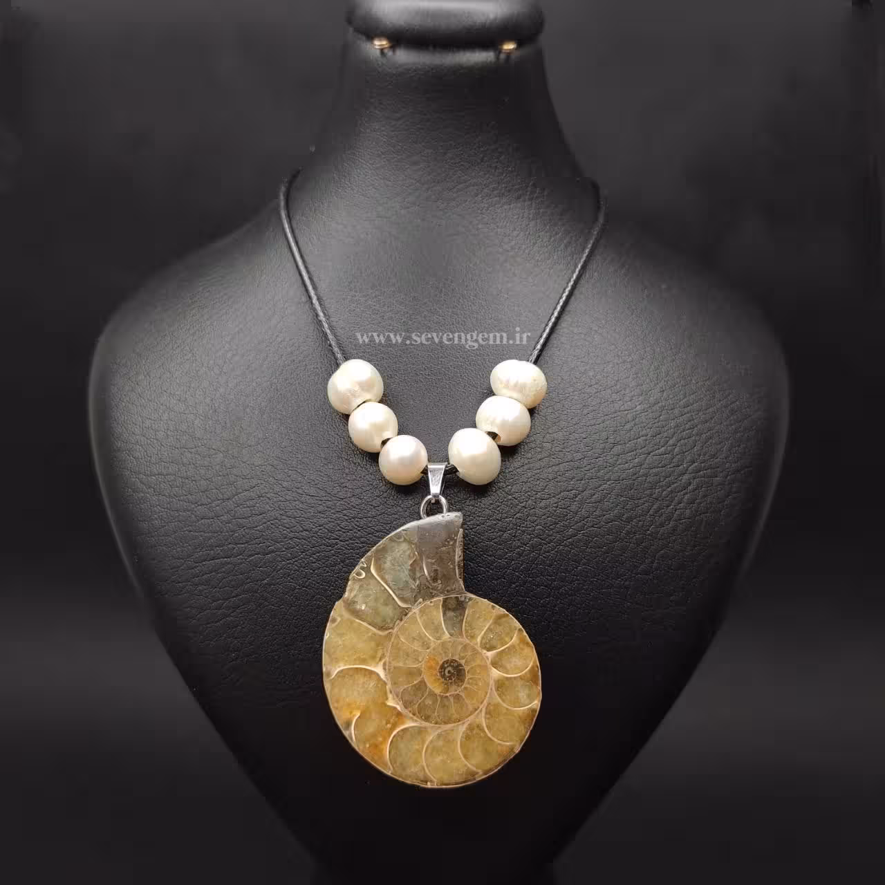 گردنبند فسیل آمونیت و مروارید طبیعی (کد12)