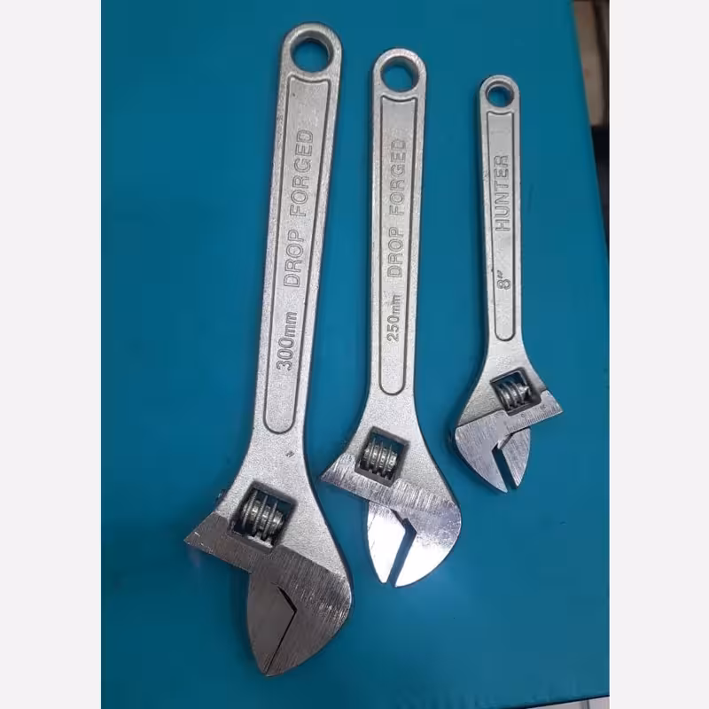 آچار فرانسه سایز 8 ( خرید عمده و تکی ابزار گناوه مارکت )