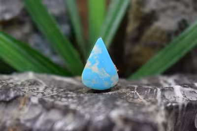 فیروزه نیشابور