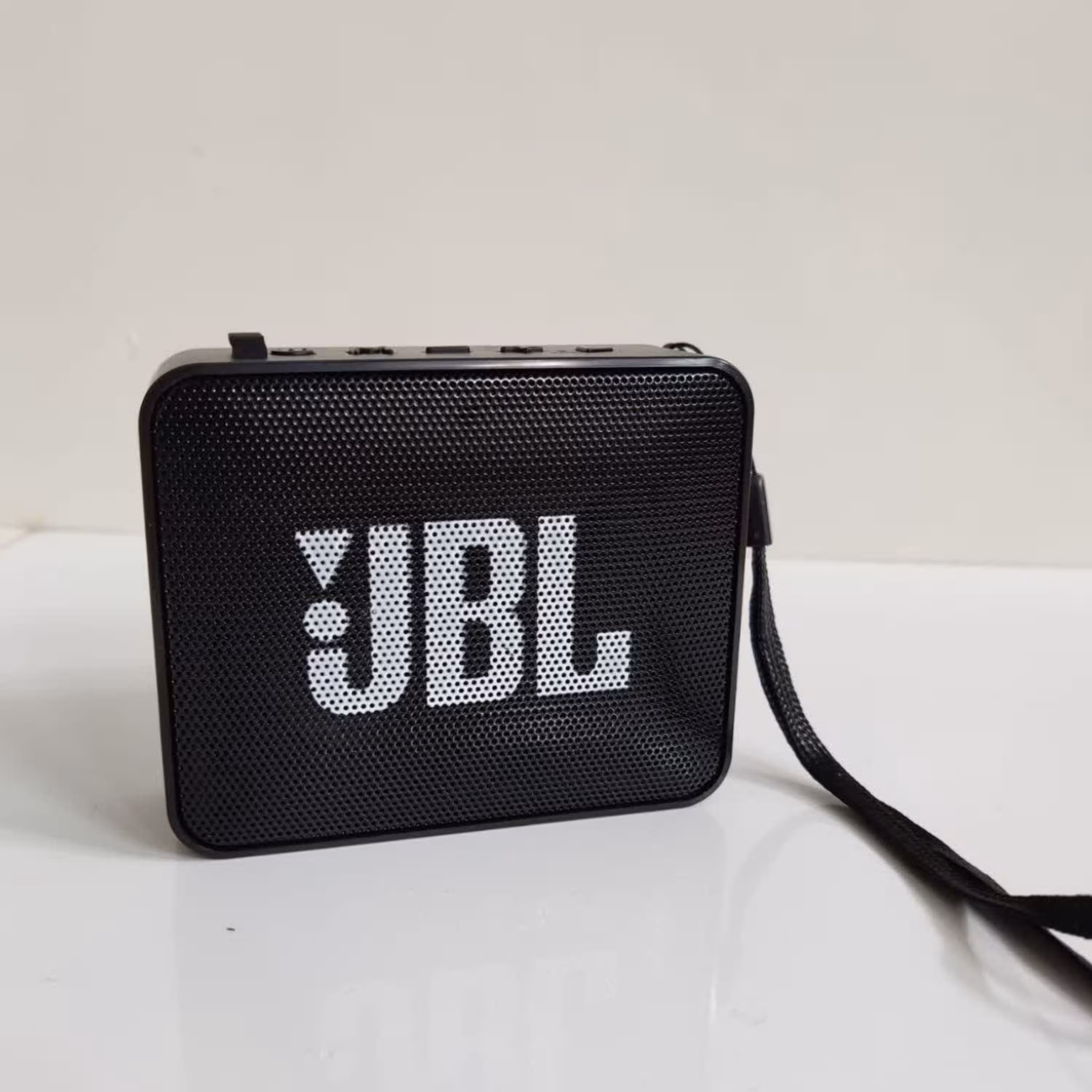 اسپیکر بلوتوثی قابل حمل JBL مدل GO2 رم و فلش خور