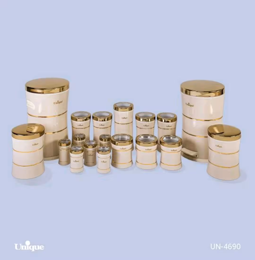 سرویس آشپزخانه 18 پارچه کمر باریک خطی کرم طلا یونیک کد UN-4690