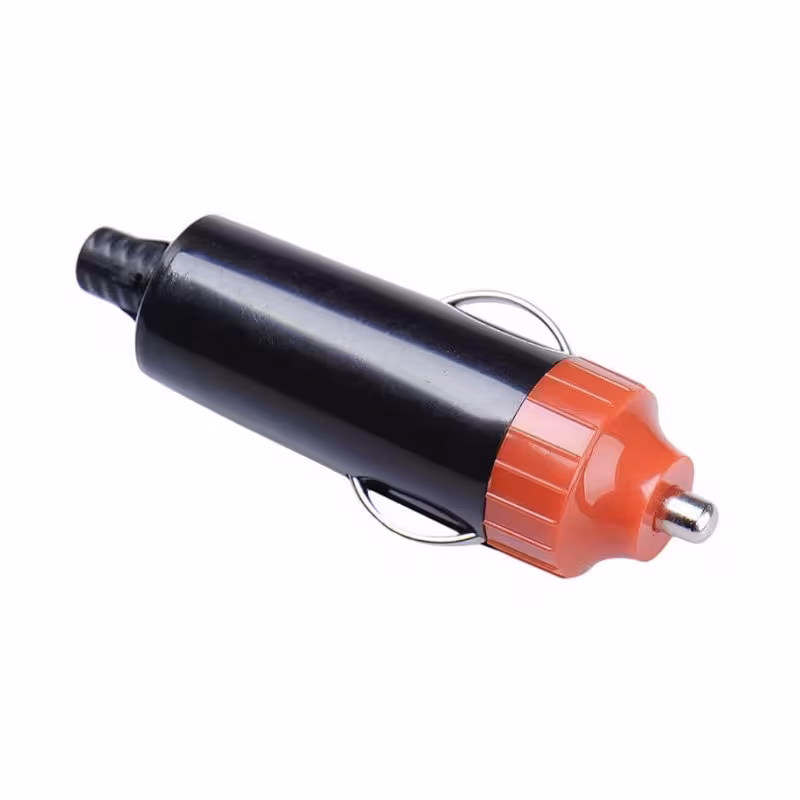 فیش فندکی اتومبیل مدل ساده