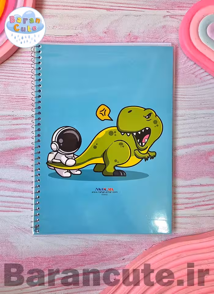 دفتر 60 برگ سیمی جلد شده نهال طرح فضانورد و دایناسور