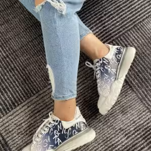 کتانی زنانه