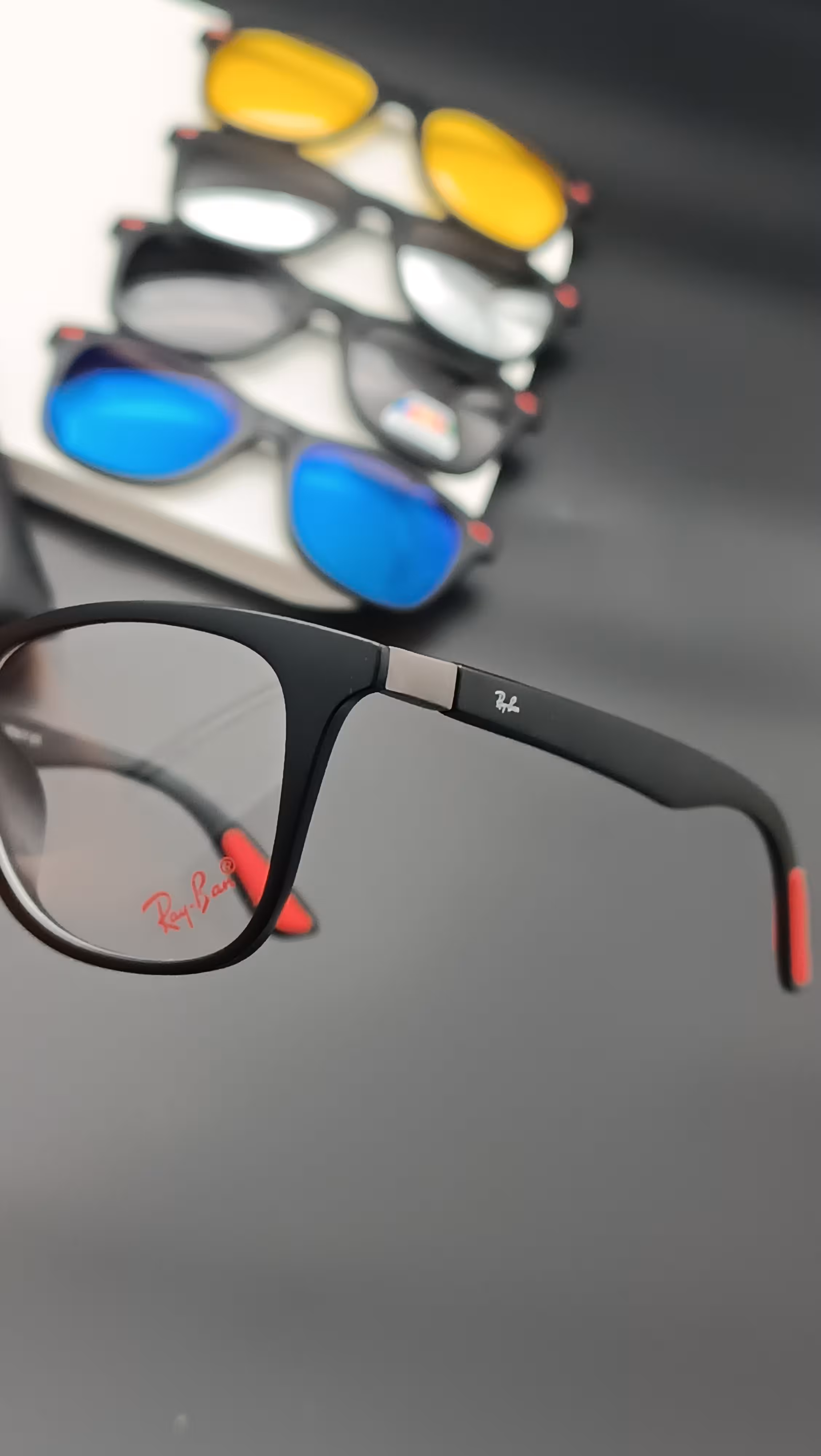 عینک فریم طبی چهار کاوره حرفه ای برند ریبن کد2317