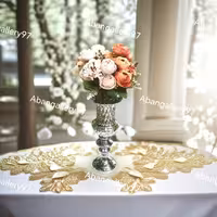 گلدان شیشه ای نیلوفر