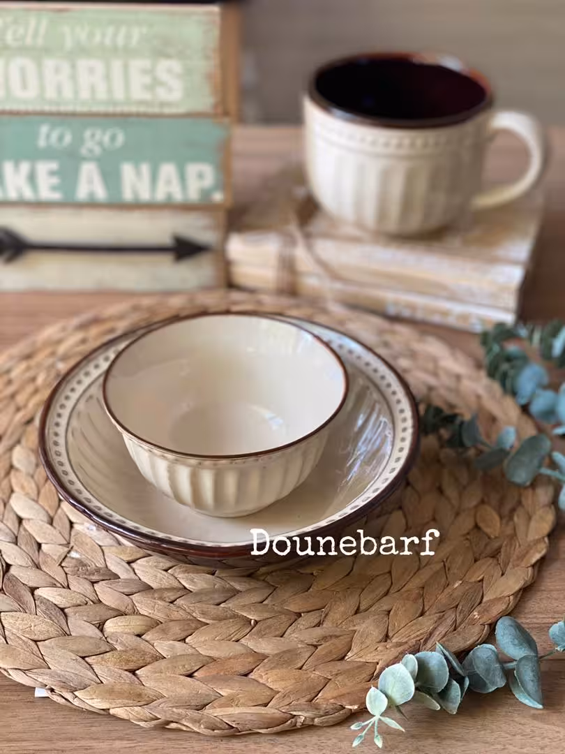 سوپخوری کرم دورنقطه