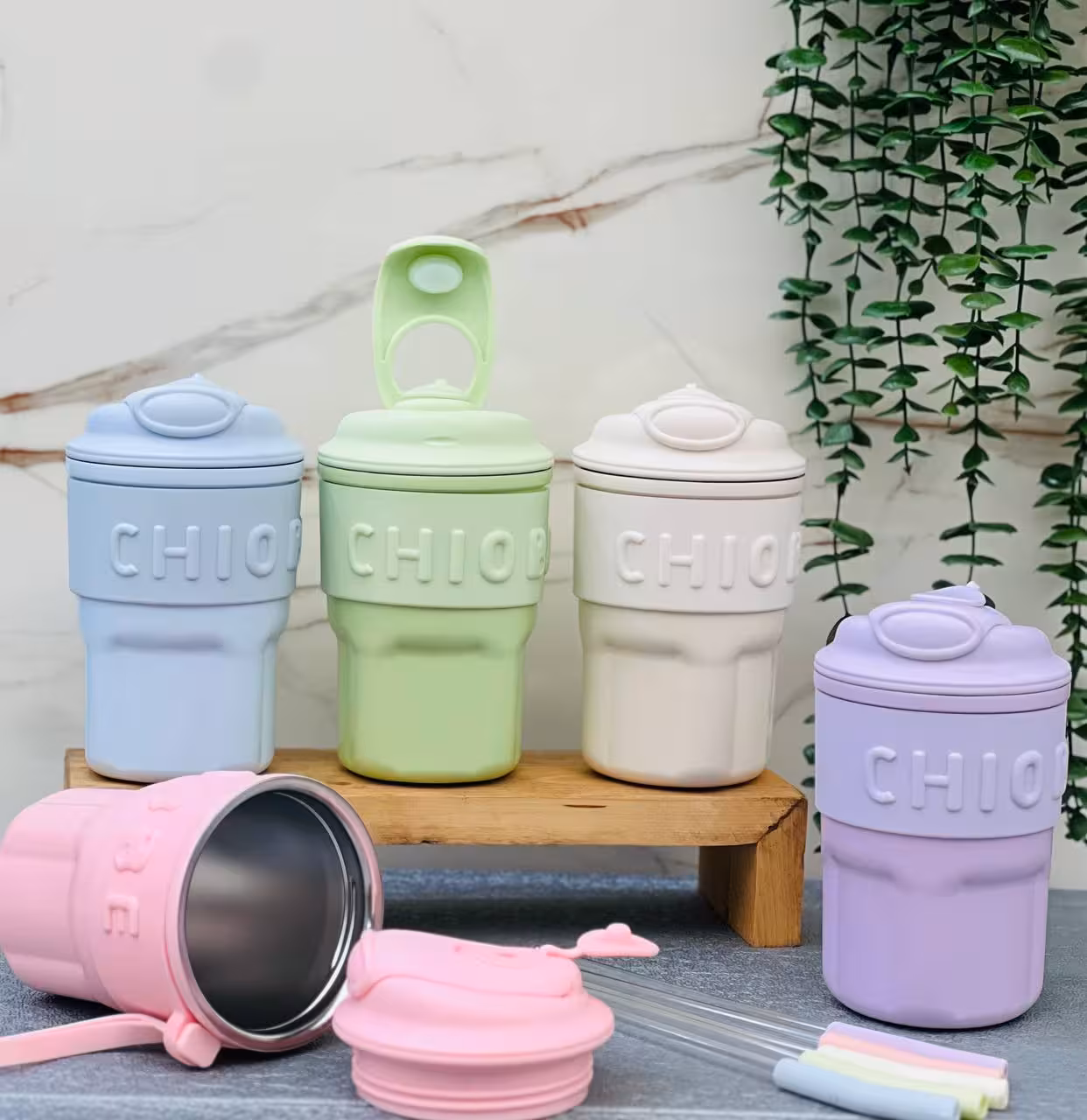 تراول ماگ پاستيلي ني دار (450ml)