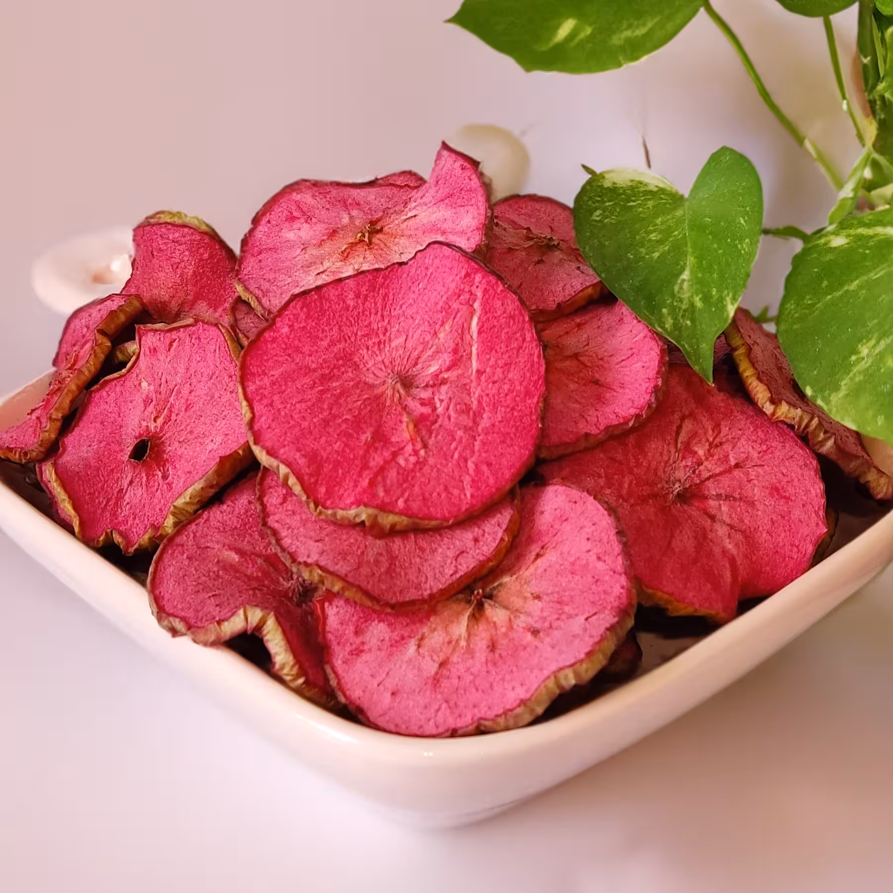 سیب لبویی خشک300گرمی