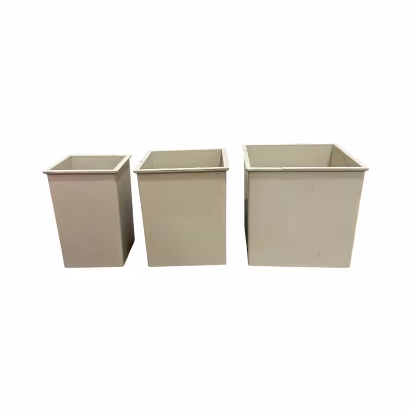 قالب پلاستیکی مکعب سه تایی ارتفاع 10 قطر 6.8.10 سانت