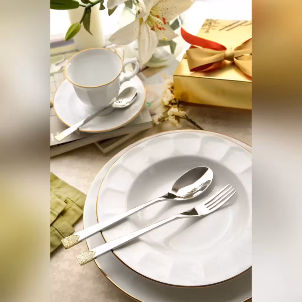 سرویس قاشق چنگال 30 نفره بارونیا مدل 685g