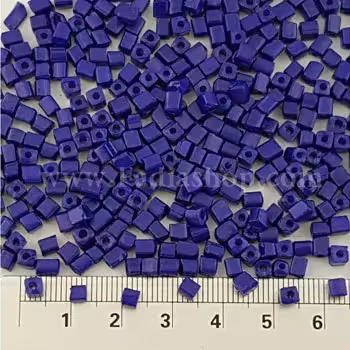 منجوق مکعب آبی کاربنی