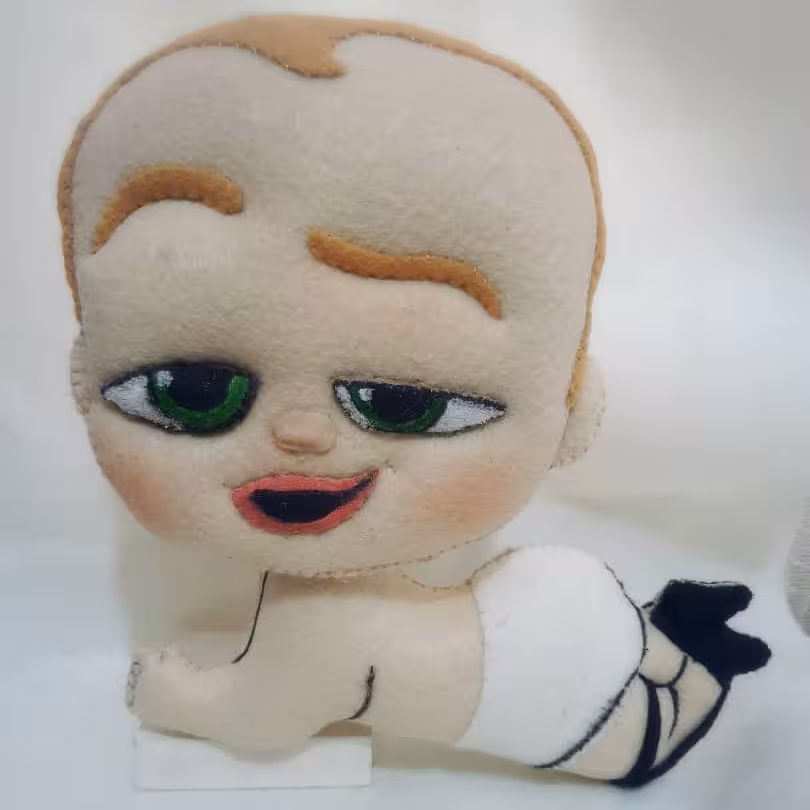 عروسک بچه رییس