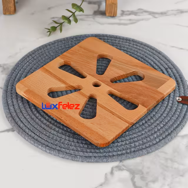 زیرقابلمه چوبی چهارگوش