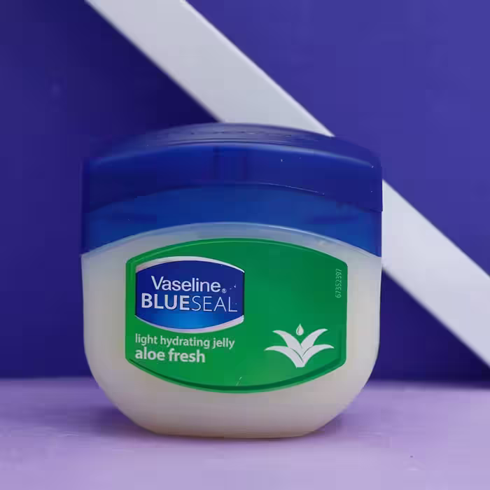 وازلین آلوورا مدل بلو سیل VASELINE BLUESEAL حجم 250 میل 90347