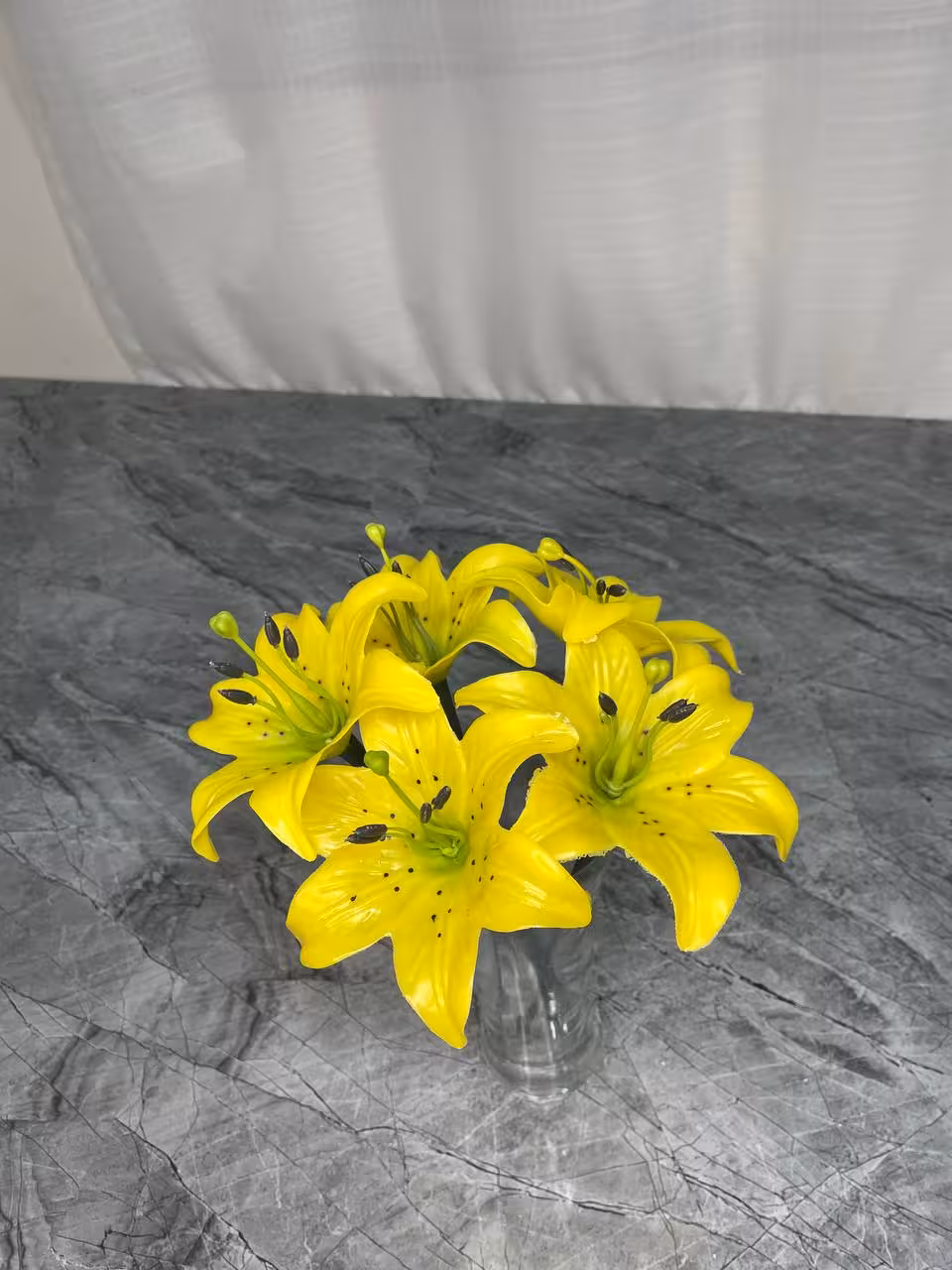 گل لیلیوم مصنوعی زرد مجموعه10عددی