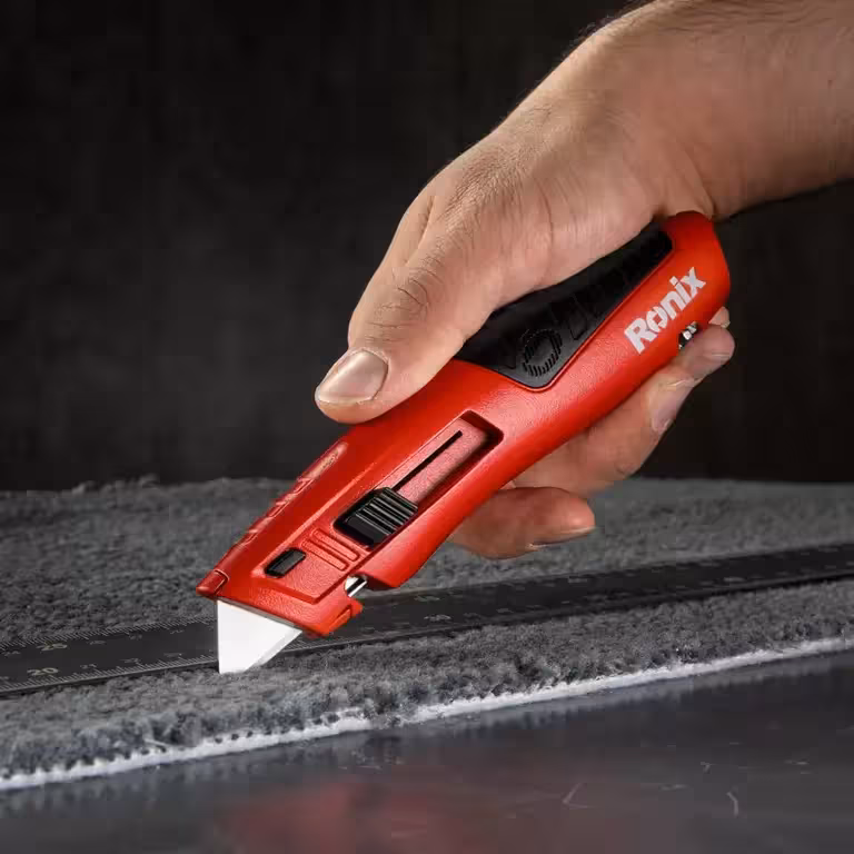 کاتر پیچ گوشتی ذوزنقه ای 6 تیغRH-3011