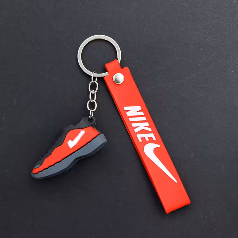 سرکلیدی سیلیکونی کفش نایک قرمز 32774