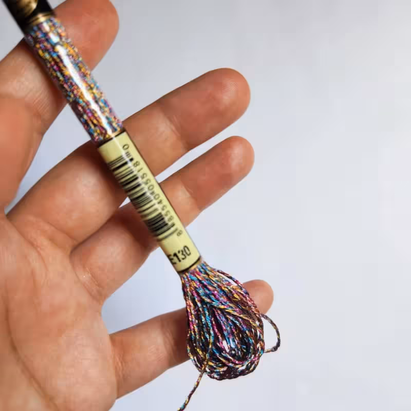 نخ زری دار پنگوئن کد e130
