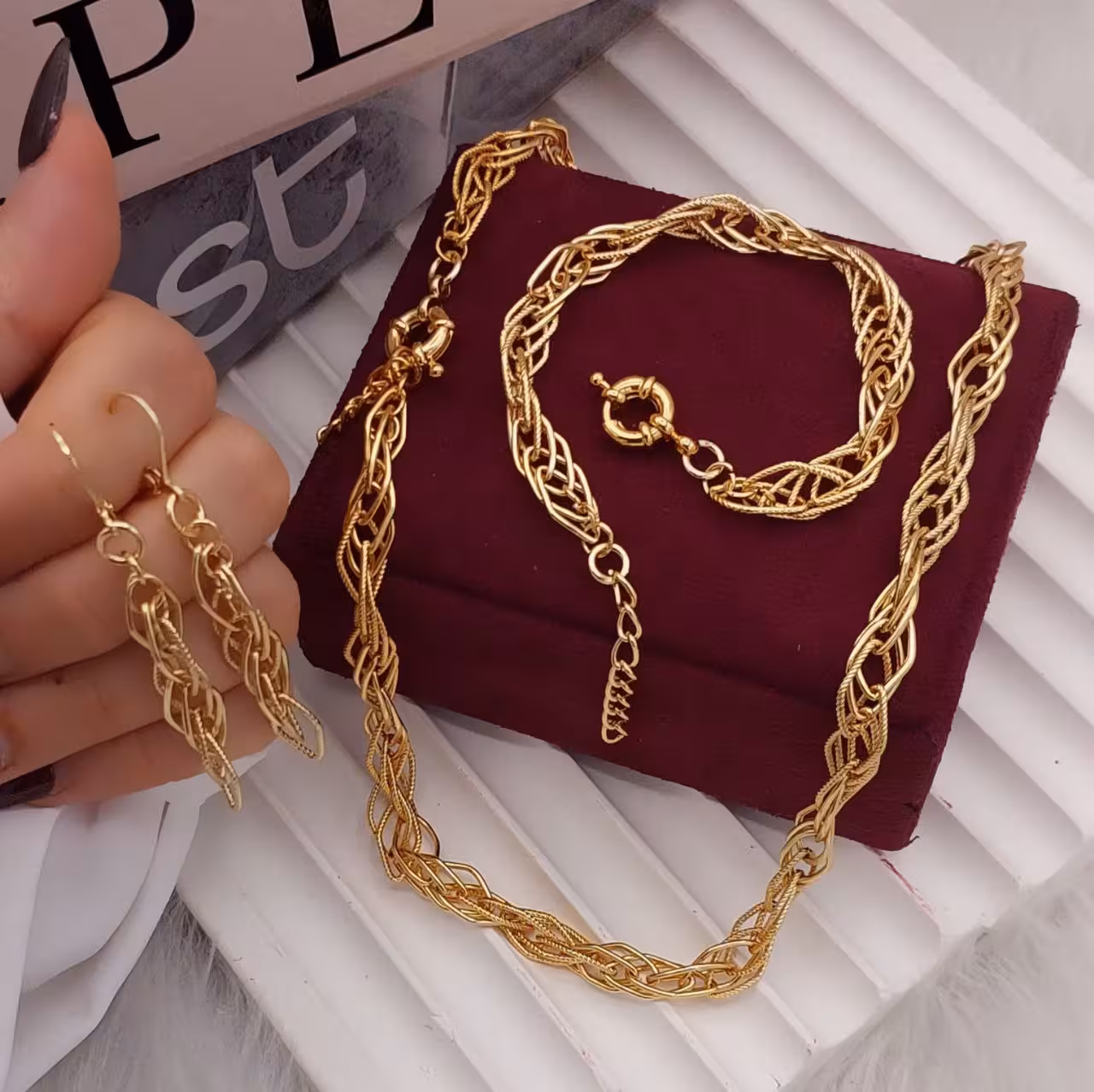 سرویس طرح طلای زنانه،مدل شنل،یکسال کارت ضمانت کتبی،در 6 مدل جذاب💍