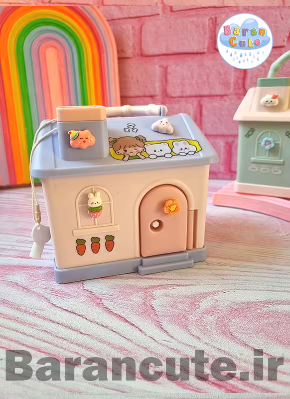 قلک فانتزی کلید دار کلبه صورتی