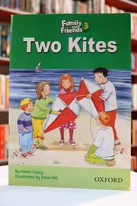 Family and Friends Readers 3 Two Kites