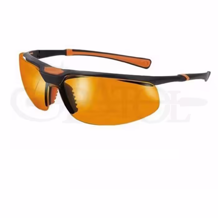 عینک زرد لایت کیور Ultra Tect Protective Eyewear برند الترادنت Ultradent