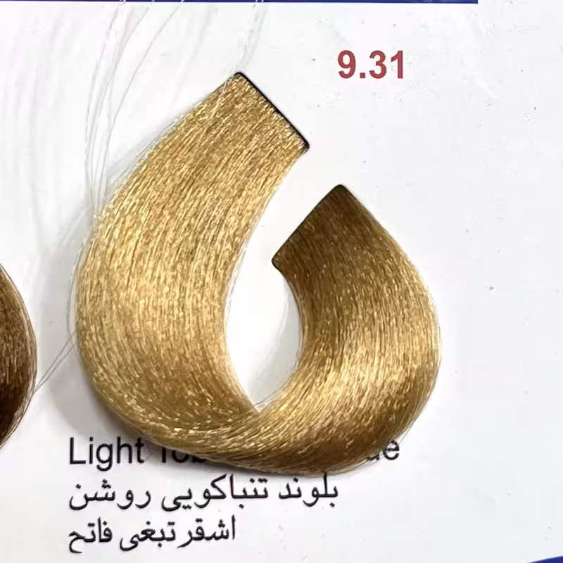 بلوند تنب اکویی روشن 9.31 ، رنگ مو کم آمونیاک پیلون ویک عدد اکسیدان | amazonchi