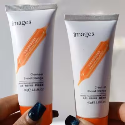 فوم شستشوی صورت ویتامین سی ایمیجز 60 گرم تمیزکننده عمیق و آبرسان پوست