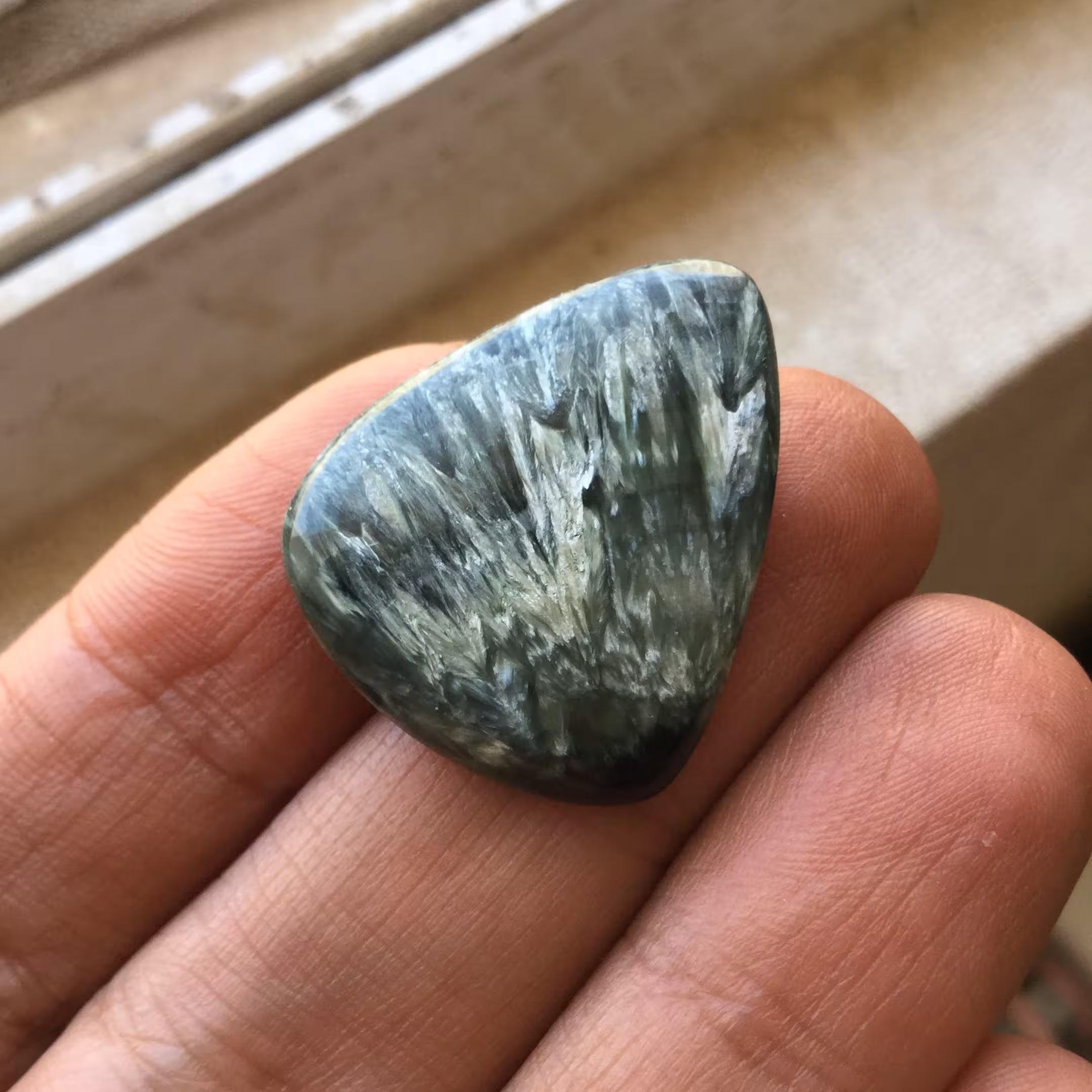 نگین سرافینیت اصل