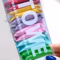 دستمال مرطوب جادویی پاک‌کن آرایش – راز پوست تمیز و شاداب بدون دردسر