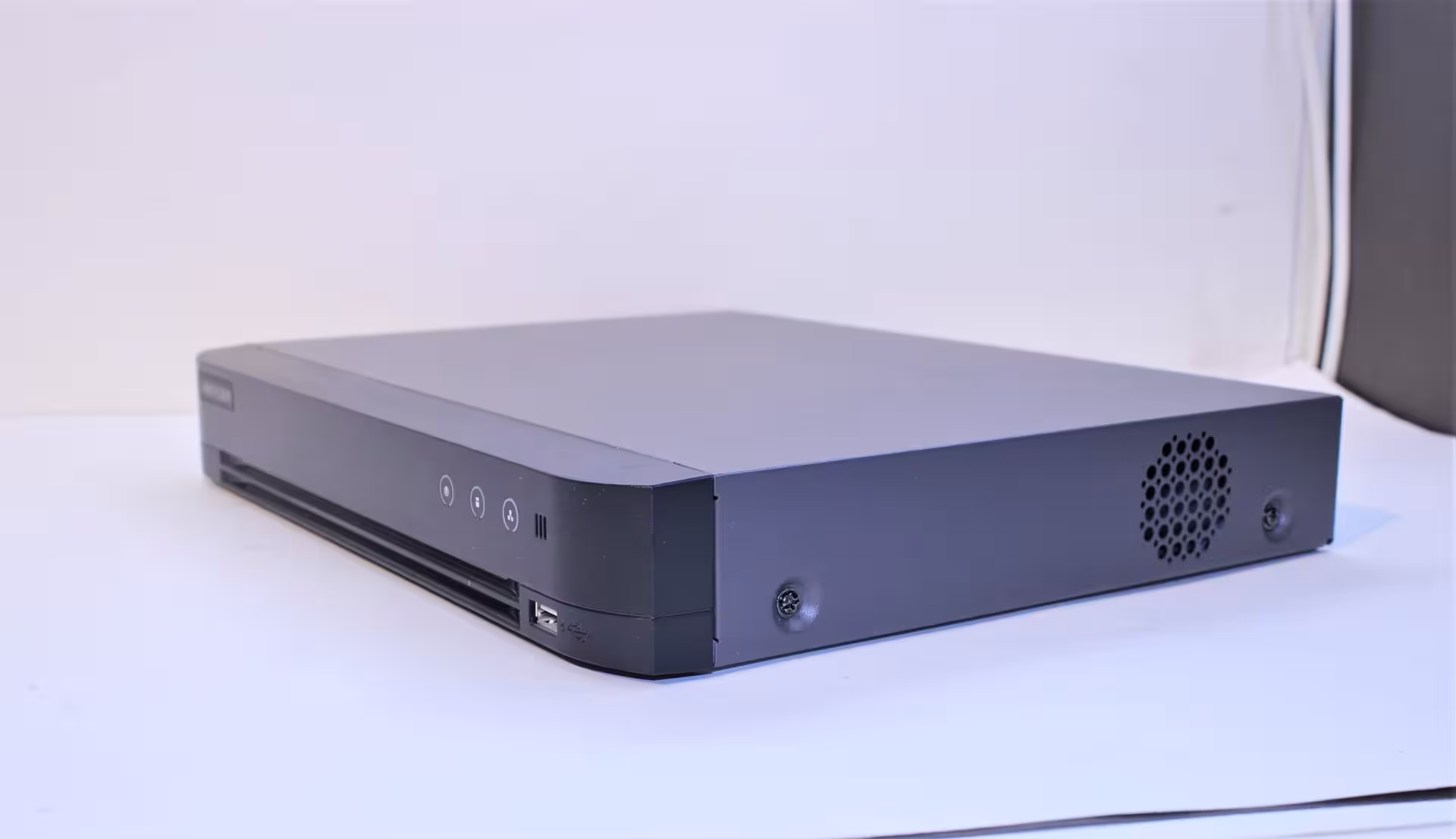 دستگاه DVR با هارد یک ترابایت برند Hikvision