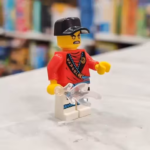 مینی فیگور لگو قرمز کلاه دار شعله بی رنگ4سانت