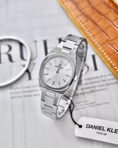 ساعت مچی زنانه دنیل کلین daniel klein اورجینال مدل DK-1-13899-1