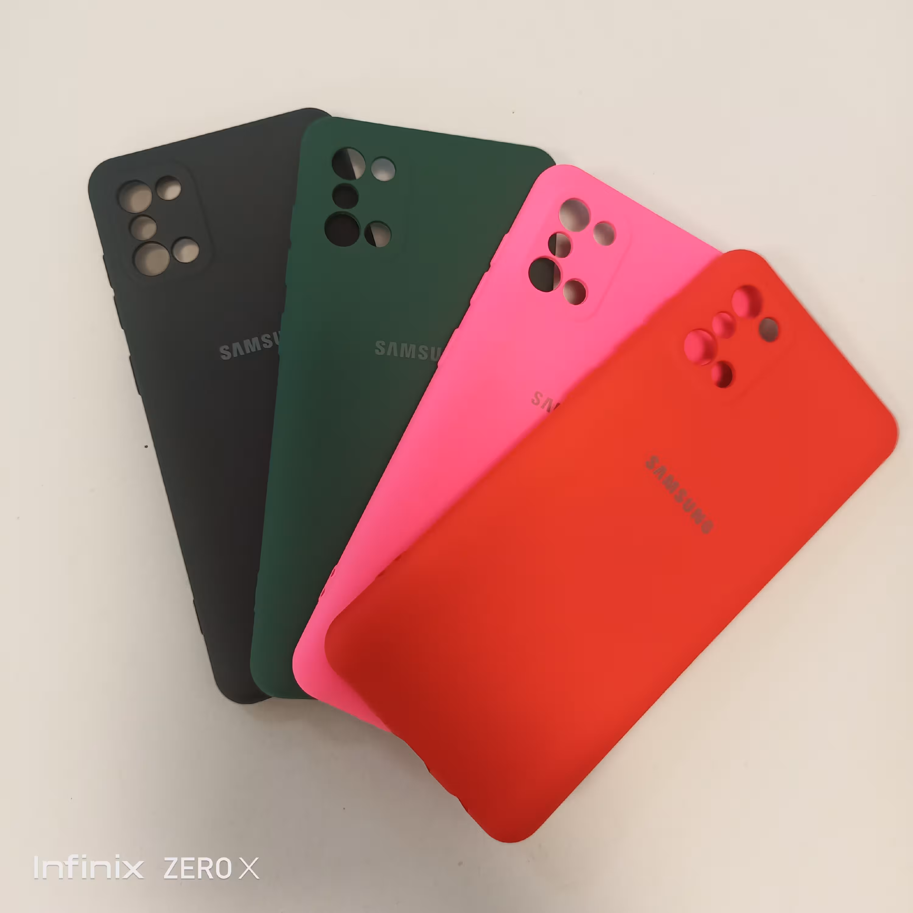 گارد سیلیکونی درجه یک مخملی مناسب سامسونگ A31 